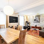 Guestready - Modern Delight Near Attractions