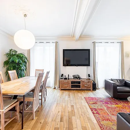 Guestready - Modern Delight Near Attractions Appartamento Parigi